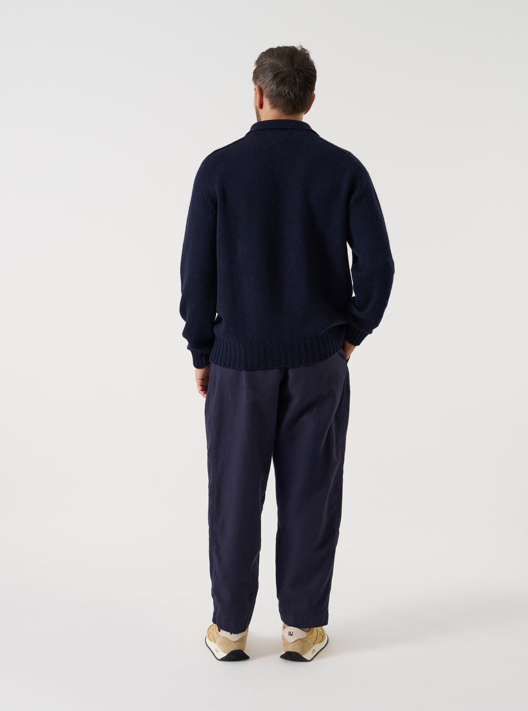 Universal Works Pleated Track Pant Comfort Moleskin Navy Blu - foto 3